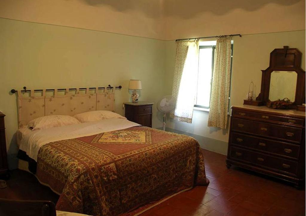 Villa Vallocchie Sarteano Camera foto